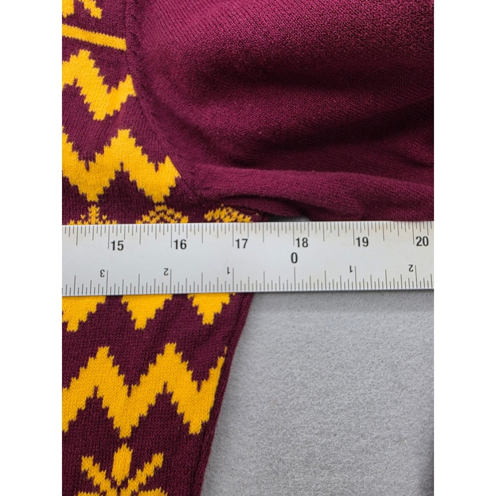 NFL Washington Commanders Sweater Mens Medium Burgundy Gold Holiday Fair Isle - Picture 10 of 11